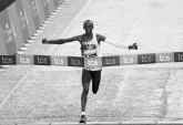 Poginuo svetski rekorder u maratonu