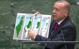 Pogledajte kako je Erdogan upitao članice UN-a da pokažu gdje su granice Izraela /VIDEO/