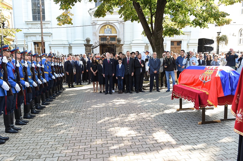Pohranjeni posmrtni ostaci generala Stratimirovića