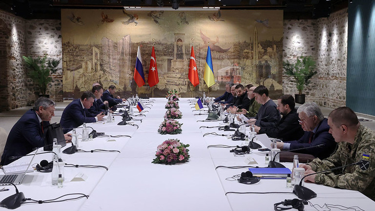 Pojavili se detalji propalog mirovnog sporazuma Rusije i Ukrajine – Velt