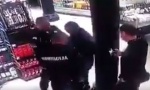 Pokušaj pljačke prodavnice, hteo da otme pištolj policajcu?: Uhapšen migrant u Beogradu (VIDEO)
