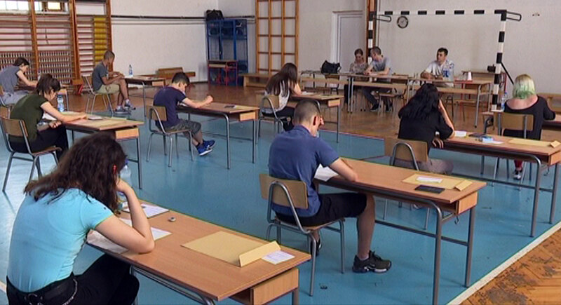Polaganje male mature u dodatnom roku - 13, 14, 15. avgusta