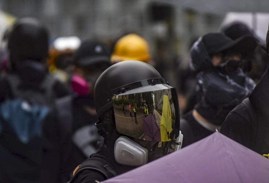 Policija Hongkonga privela 206 demonstranata