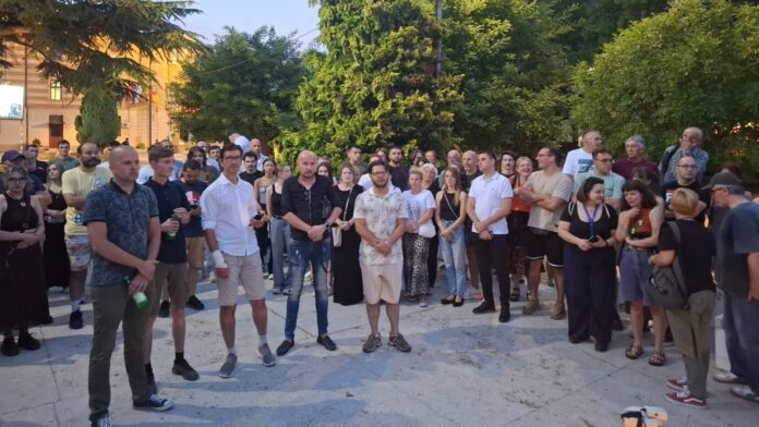 Policija bez reakcije na nasilje moćnika u Vranju: Aktivisti traže ostavku načelnika Nedeljkovića
