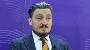 „Policija i BIA nastavljaju da krše propise“: Advokat Jovan Rajić o privođenju studenata