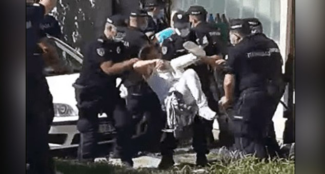 Policija po nalogu izvršitelja izbacila iz kuće porodicu ratnog heroja sa Košara (VIDEO)