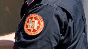 Policija proverava da li je policijski službenik tukao navijača Crvene zvezde