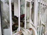 Policija tzv. Kosova upala u zgradu opštine u Kosovskoj Mitrovici FOTO