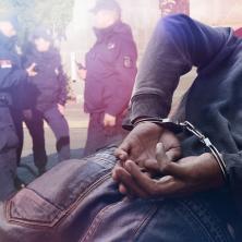 Policija u Knjaževcu sprovela veliku akciju: Muškarac (51) lišen slobode, u stanu krio sumnjive paketiće - otkriveni detalji hapšenja