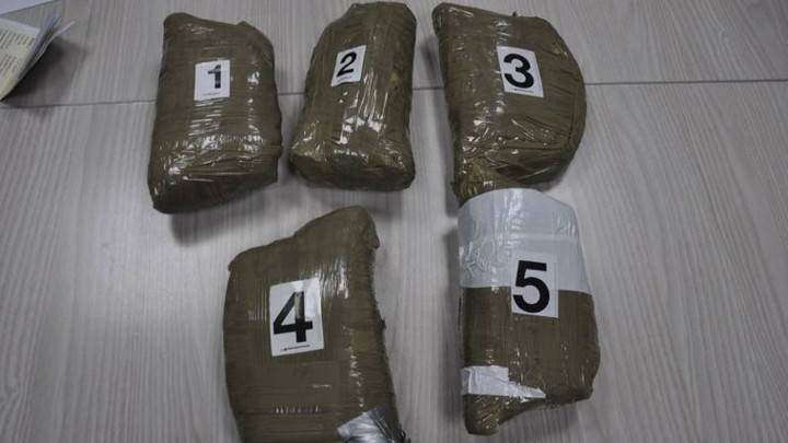 Policija zaplenila dva kilograma kokaina i uhapsila državljanina BIH