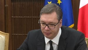 Politiko: I Vučić dobio pismo od Trampa slično Tačijevom