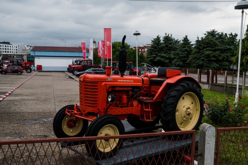 Poljoprivrednom fakultetu traktor za početak školske godine
