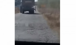 Pomahnitali traktorista iz Vršca: Krivudao putem, vozio suprotnom trakom, a evo kako se sve završilo (VIDEO)