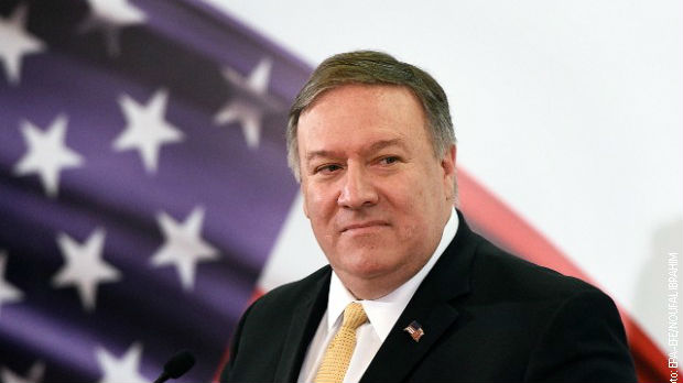 Pompeo čestitao praznik, SAD posvećene podršci putu Srbije ka EU