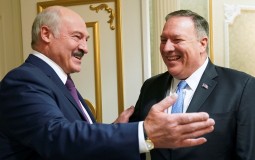 
					Pompeo u Minsku: SAD spremne da snabdevaju Belorusiju naftom i gasom 
					
									
