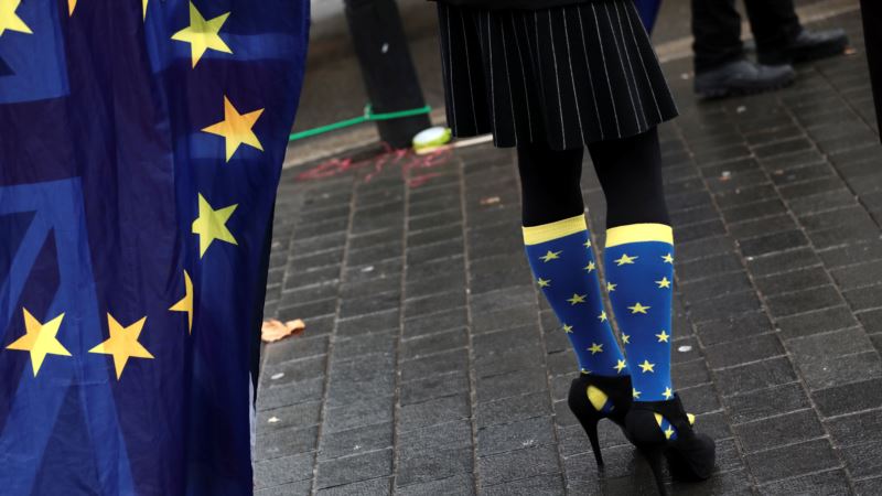 Porastao broj Britanaca koji traže državljanstvo EU članica