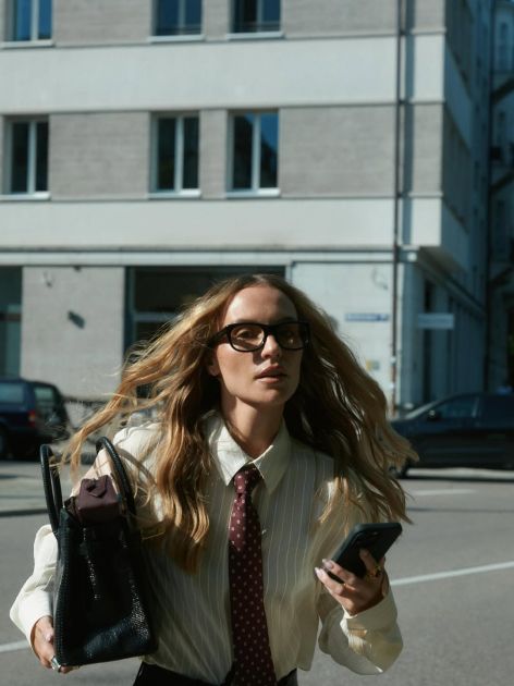 Pored naramenica, power dressing trend vratio nam je i kravate