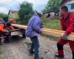 Porodici Radenković obnovljen krov uz pomoć Pokreta za narod i državu - Niš