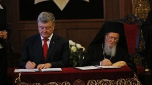 Porošenko i Vartolomej potpisali sporazum o saradnji Ukrajine i Vaseljenske patrijaršije