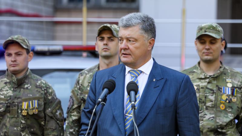 Porošenko se izvinio Ukrajincima zbog neispunjenog obećanja