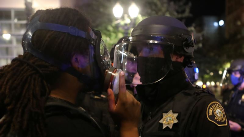 Portland: Sukob policije i demonstranata, privedeno više od 20 osoba