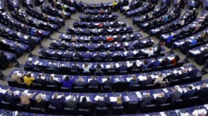 Poslanici EP usaglasili Evropski zakon o slobodi medija. Šta podrazumeva?