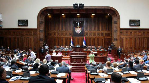 Poslanici o izmenama Zakona o ministarstvima i novoj vladi