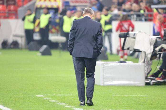 Posle poraza u Leskovcu Piksi podneo ostavku