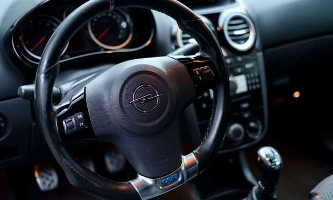 Posledice Bregzita: Pežo preuzima Opel