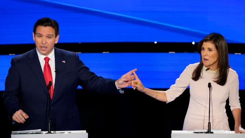 Poslednja republikanska debata Hejli i Desantisa pred glasanje u Ajovi, Tramp odvojeno sa biračima 