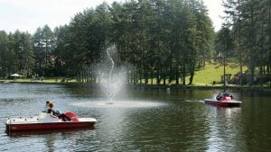 Postavljena nova fontana na zlatiborskom jezeru