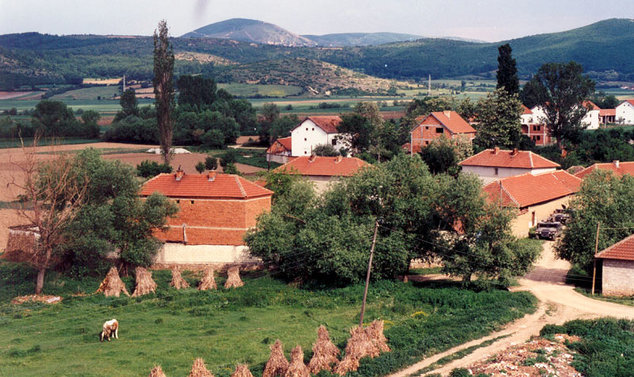 Postavljena ručna bomba u dvorište srpske porodice na KiM, zasrašivanja i progon ne prestaju!