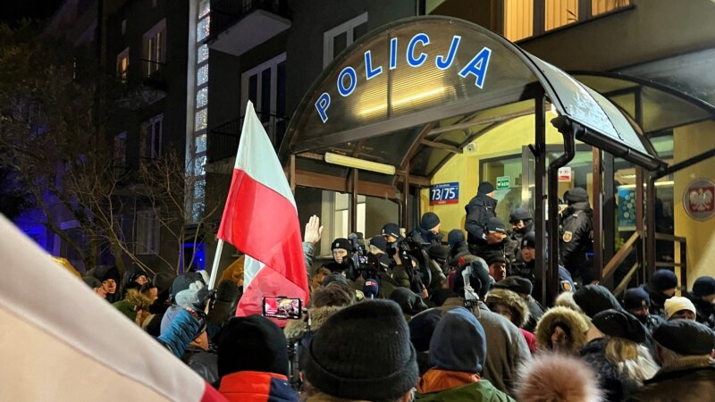 Potezi nove vlade izazvali ustavnu krizu u Poljskoj