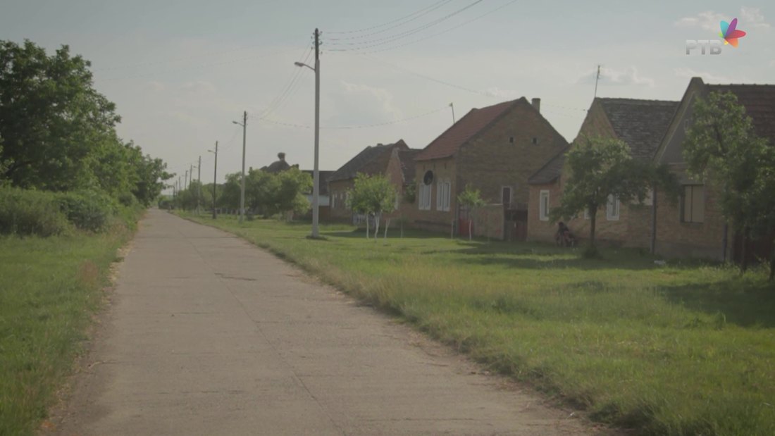 Potpisan još 81 ugovor o dodeli bespovratnih sredstava za kupovinu kuća na selu