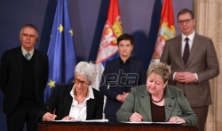 Potpisan ugovor o proizvodnji električnih automobila u Kragujevcu