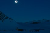 Potpuna tama iznad Antarktika - NASA prenosila fenomen uživo VIDEO