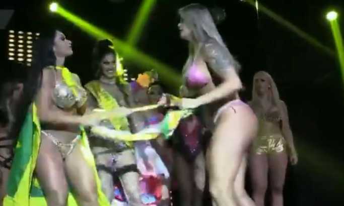 Potukle se takmičarke na izboru za Miss Bumbum (VIDEO)