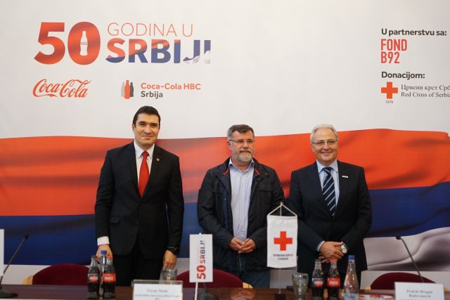 Povodom 50 godina poslovanja u Srbiji: Coca-Cola donirala narodnim kuhinjama šest miliona dinara