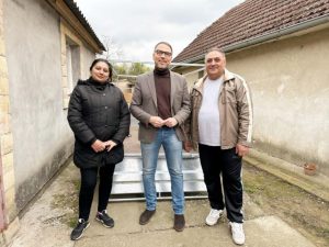 ﻿Povodom Međunarodnog dana Roma, predsednik opštine Kula posetio porodicu iz Sivca