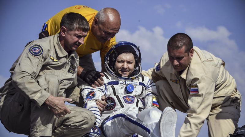 Povratak astronauta na Zemlju nakon 204 dana u svemiru