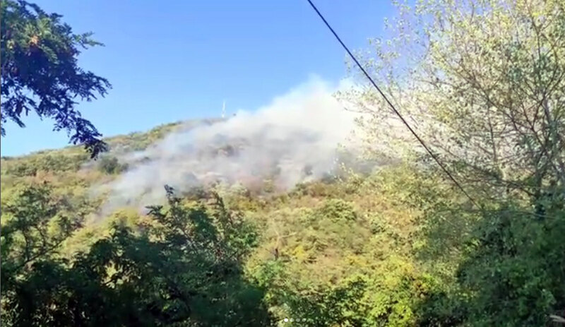 Vulin: Požar na Vršačkom bregu ugašen, dežurstva i dalje da se spreči ponovno pojavljivanje vatre