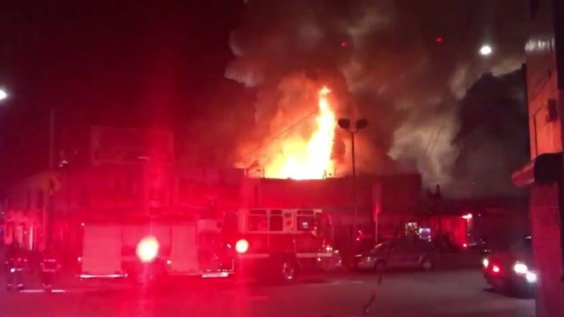 Požar na žurci u Kaliforniji, najmanje devetoro mrtvih