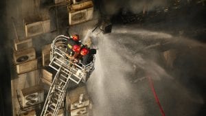 Požar u Zagrebu gasilo 137 vatrogasaca