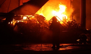 Požar u centru Beograda: Veliki broj vatrogasaca gasilo poznatu prodavnicu!