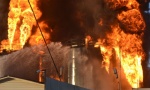 Požar u skladištu nafte: Povređeno šest osoba