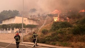 Požari na hrvatskom primorju pod kontrolom, traga se za piromanima