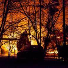 Požari pustoše Australiju: Izgorelo na desetine kuća