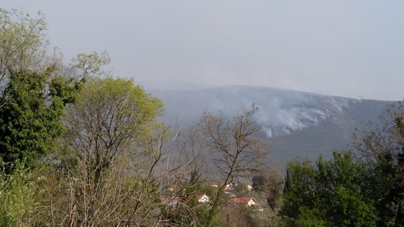 Požari širom Hercegovine, Crna Gora obećala pomoć 