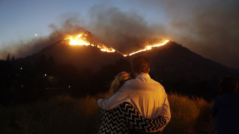 Požari u Kaliforniji: 11 mrtvih, hiljade izgorelih kuća 