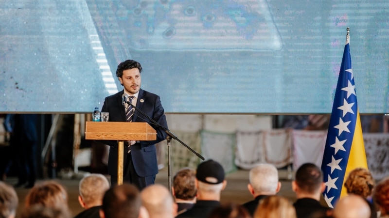 Abazović se izvinio zbog izjave o genocidu u Srebrenici